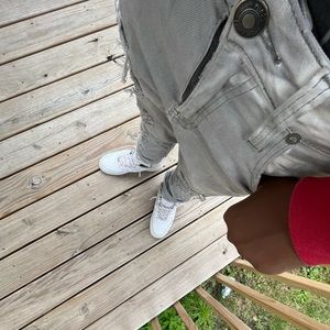 Meet your Posher, Pierre